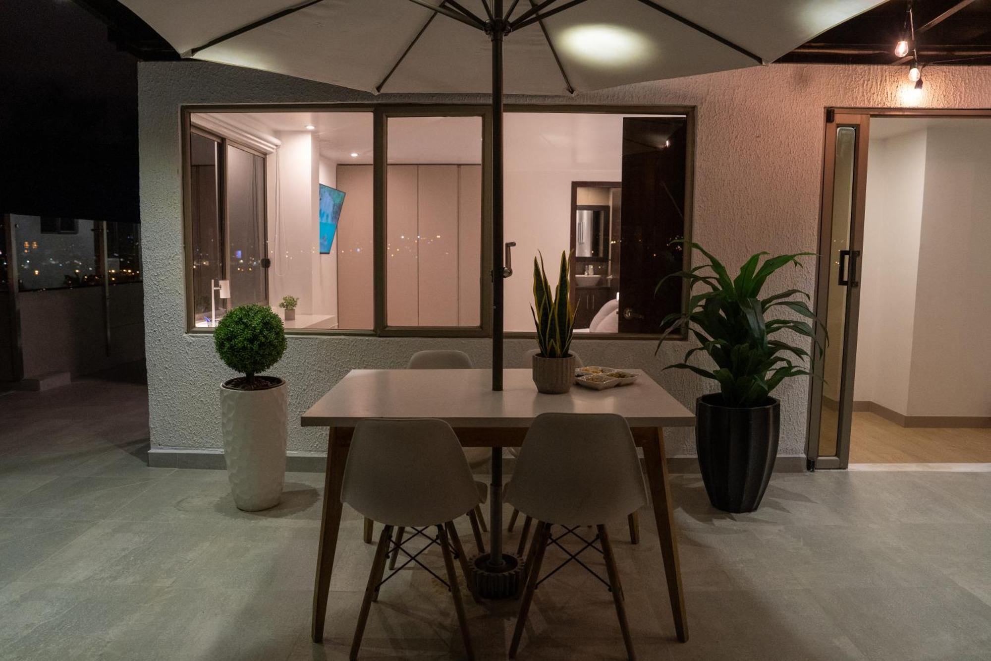 Spectacular Flat,3 Bedrooms, Central, Terrace, Free Parking 쿠엔카 외부 사진